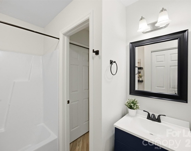 8157 Cedar Glen Drive - Photo Thumbnail 33