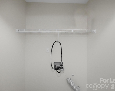 8157 Cedar Glen Drive - Photo Thumbnail 35
