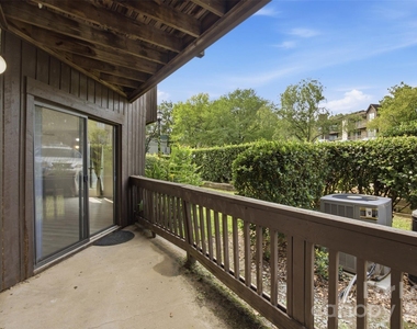 8157 Cedar Glen Drive - Photo Thumbnail 37