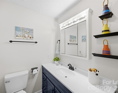 8157 Cedar Glen Drive - Photo Thumbnail 28