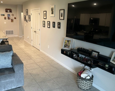 825 Persimmon - Photo Thumbnail 8
