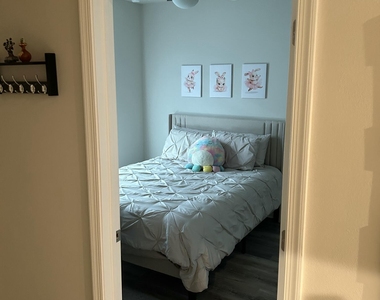 825 Persimmon - Photo Thumbnail 22
