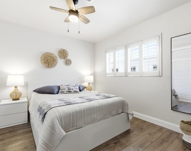 3232 Canal Drive - Photo Thumbnail 21