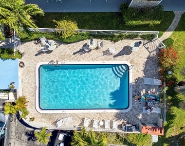 3232 Canal Drive - Photo Thumbnail 29