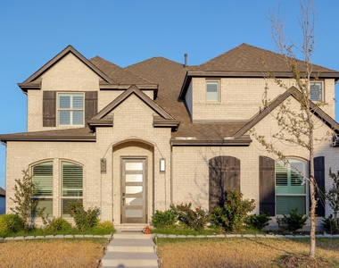 1670 Mcmaster Lane - Photo Thumbnail 1