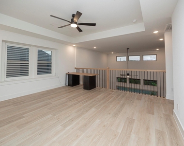 1670 Mcmaster Lane - Photo Thumbnail 29