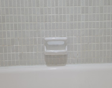 470 Executive Center Drive - Photo Thumbnail 16