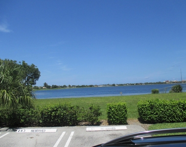 470 Executive Center Drive - Photo Thumbnail 25