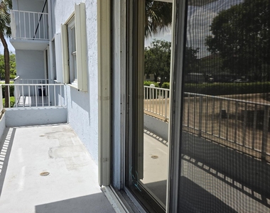 470 Executive Center Drive - Photo Thumbnail 34