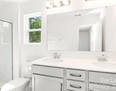 5148 Crestland Avenue - Photo Thumbnail 9