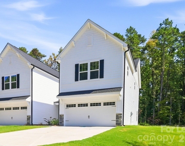5148 Crestland Avenue - Photo Thumbnail 1