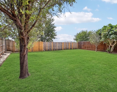 10719 Rankin Drive - Photo Thumbnail 18