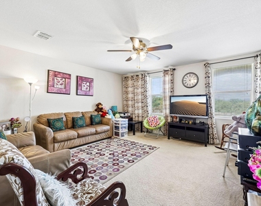 10719 Rankin Drive - Photo Thumbnail 11