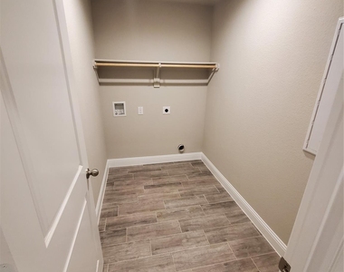 14928 Chipwood Drive - Photo Thumbnail 7