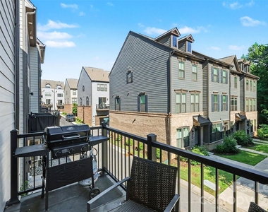 300 Twinflower Lane - Photo Thumbnail 15