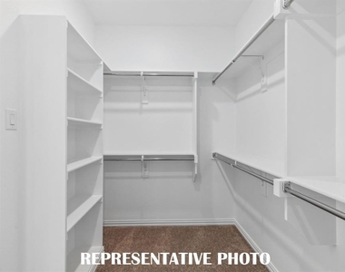 1028 Bristleleaf Way - Photo Thumbnail 11