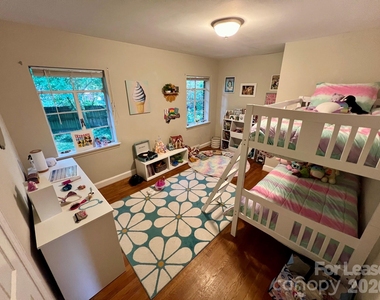 2214 Jeff Street - Photo Thumbnail 13