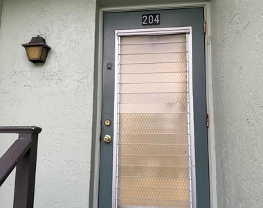 7380 Nw 18th Street - Photo Thumbnail 1