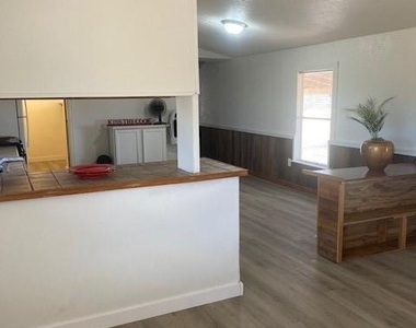 3724 County Road 458 - Photo Thumbnail 3