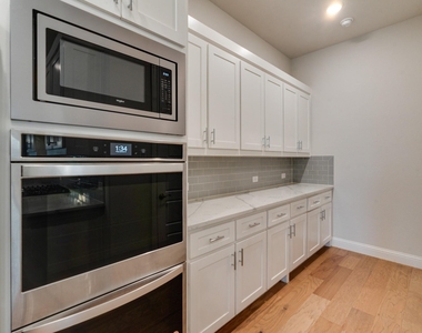 3107 Trinity Ridge Street - Photo Thumbnail 12