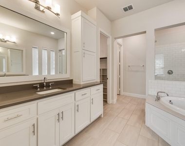 3107 Trinity Ridge Street - Photo Thumbnail 26