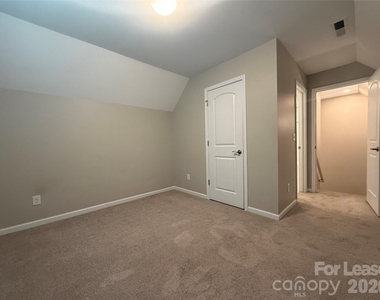 201 Old Harbor Drive - Photo Thumbnail 34