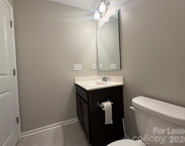 201 Old Harbor Drive - Photo Thumbnail 38