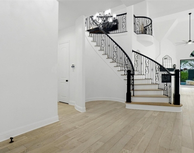 2414 Trophy Club Drive - Photo Thumbnail 6