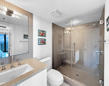 3000 N Ocean Drive - Photo Thumbnail 13
