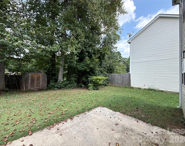 1525 Braveheart Lane - Photo Thumbnail 13