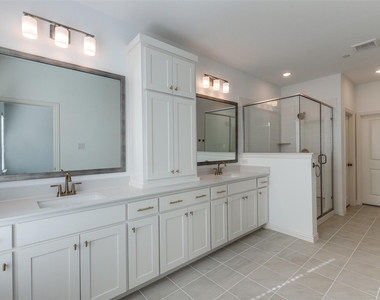 8864 Scarp Hill Lane - Photo Thumbnail 19