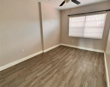 9050 Nw 28th Street - Photo Thumbnail 12