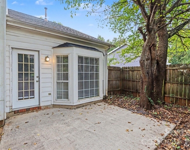 3107 Scotch Moss Court - Photo Thumbnail 22