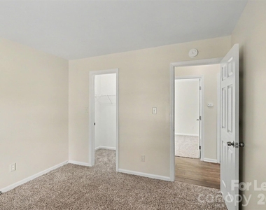 3107 Scotch Moss Court - Photo Thumbnail 16