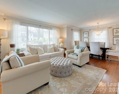3221 Sunset Drive - Photo Thumbnail 7