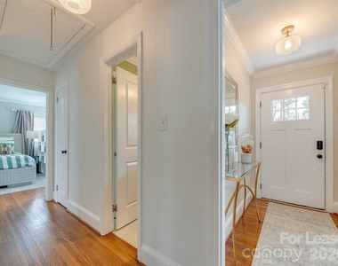 3221 Sunset Drive - Photo Thumbnail 28
