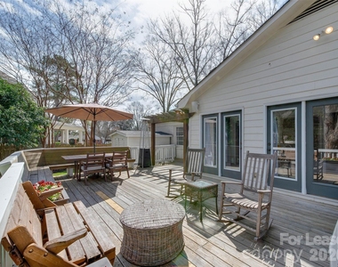 3221 Sunset Drive - Photo Thumbnail 38