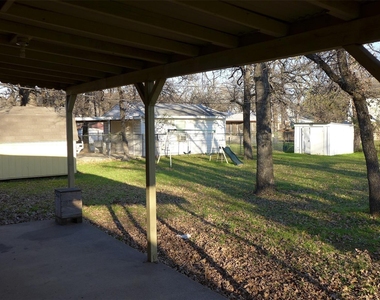 4208 Mccomas Road - Photo Thumbnail 2
