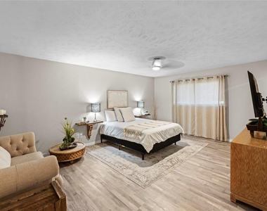 5005 Overton Circle - Photo Thumbnail 6