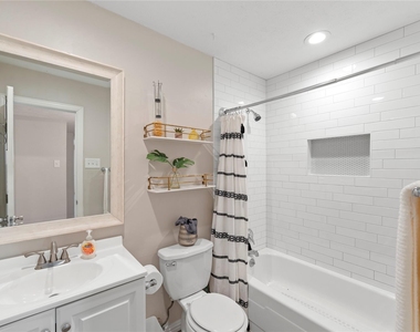 5005 Overton Circle - Photo Thumbnail 21
