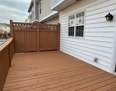 15262 Kessler Drive - Photo Thumbnail 12