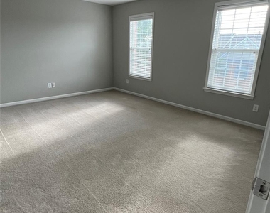 15262 Kessler Drive - Photo Thumbnail 10