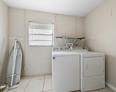 1297 Nw Charlie Green Drive - Photo Thumbnail 11