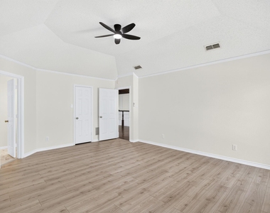 3403 Crossgate Circle S - Photo Thumbnail 33