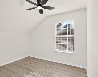 3403 Crossgate Circle S - Photo Thumbnail 29