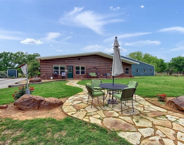 10898 Friendship Road - Photo Thumbnail 7