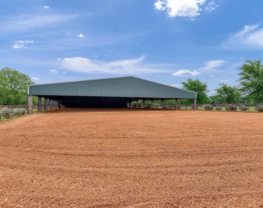 10898 Friendship Road - Photo Thumbnail 12