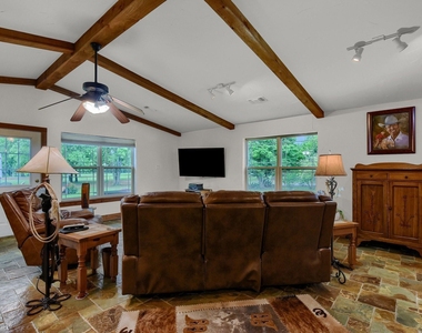 10898 Friendship Road - Photo Thumbnail 24