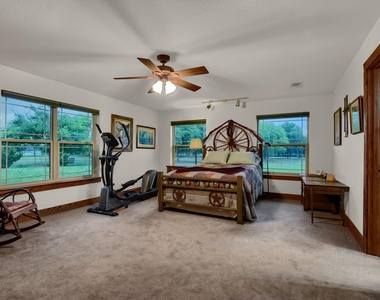 10898 Friendship Road - Photo Thumbnail 20