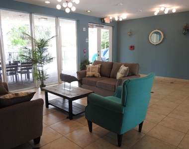 1550 Ne 34th Court - Photo Thumbnail 3